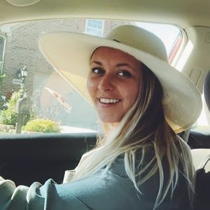 Meet your Posher, Kiley